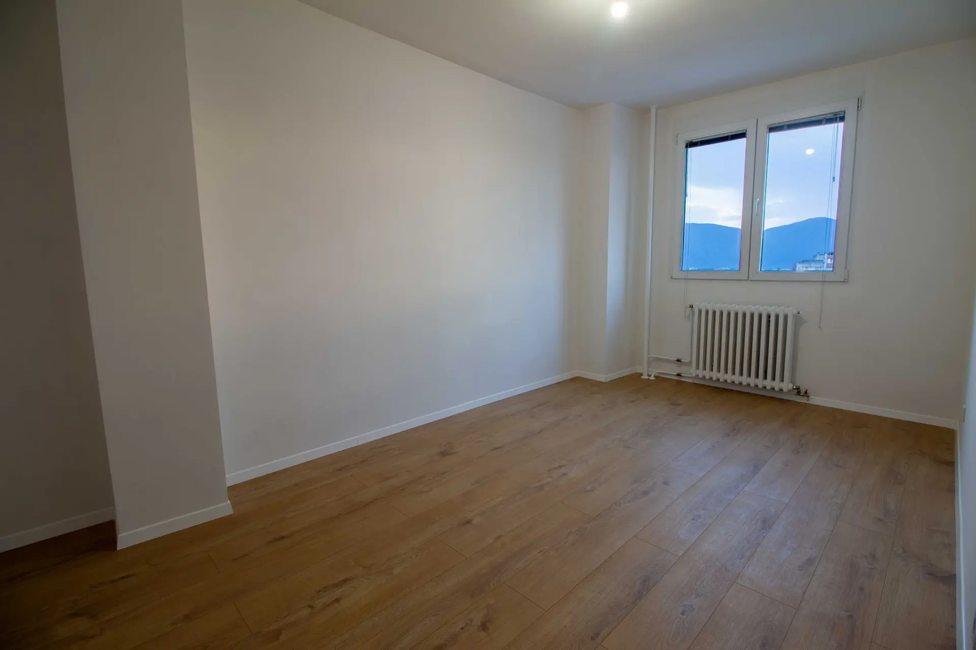 Alipašino Polje | Dvoiposoban stan | 64 m²